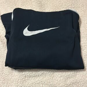Nike sweat shirt
